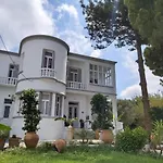 Tower Traditional Pool Villa